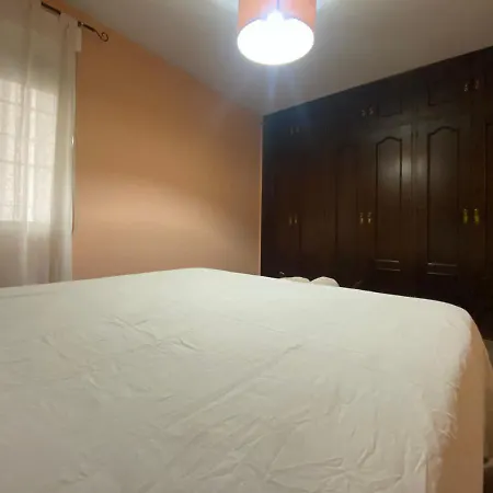 Calle Galaroza Apartment *